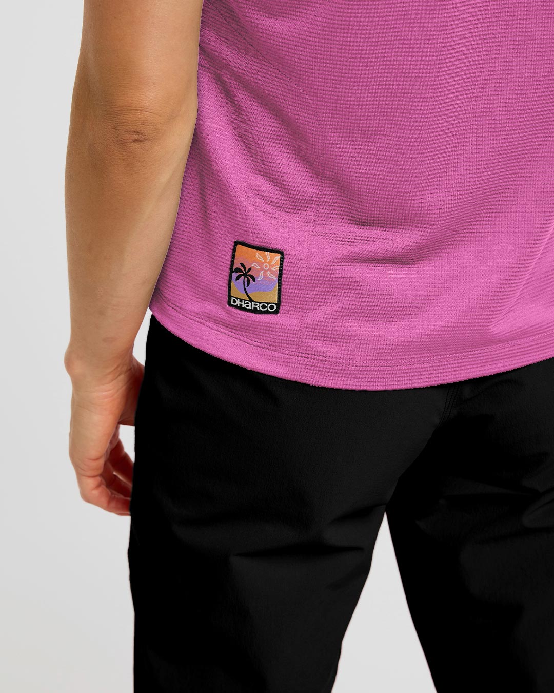 Jersey de manga corta Ather para mujer | Rebel Rose