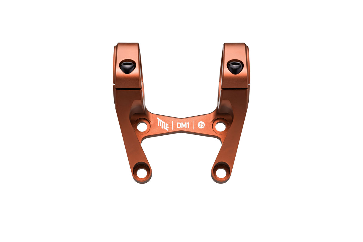 Tee DH DM1 35 mm Bronce TITLE