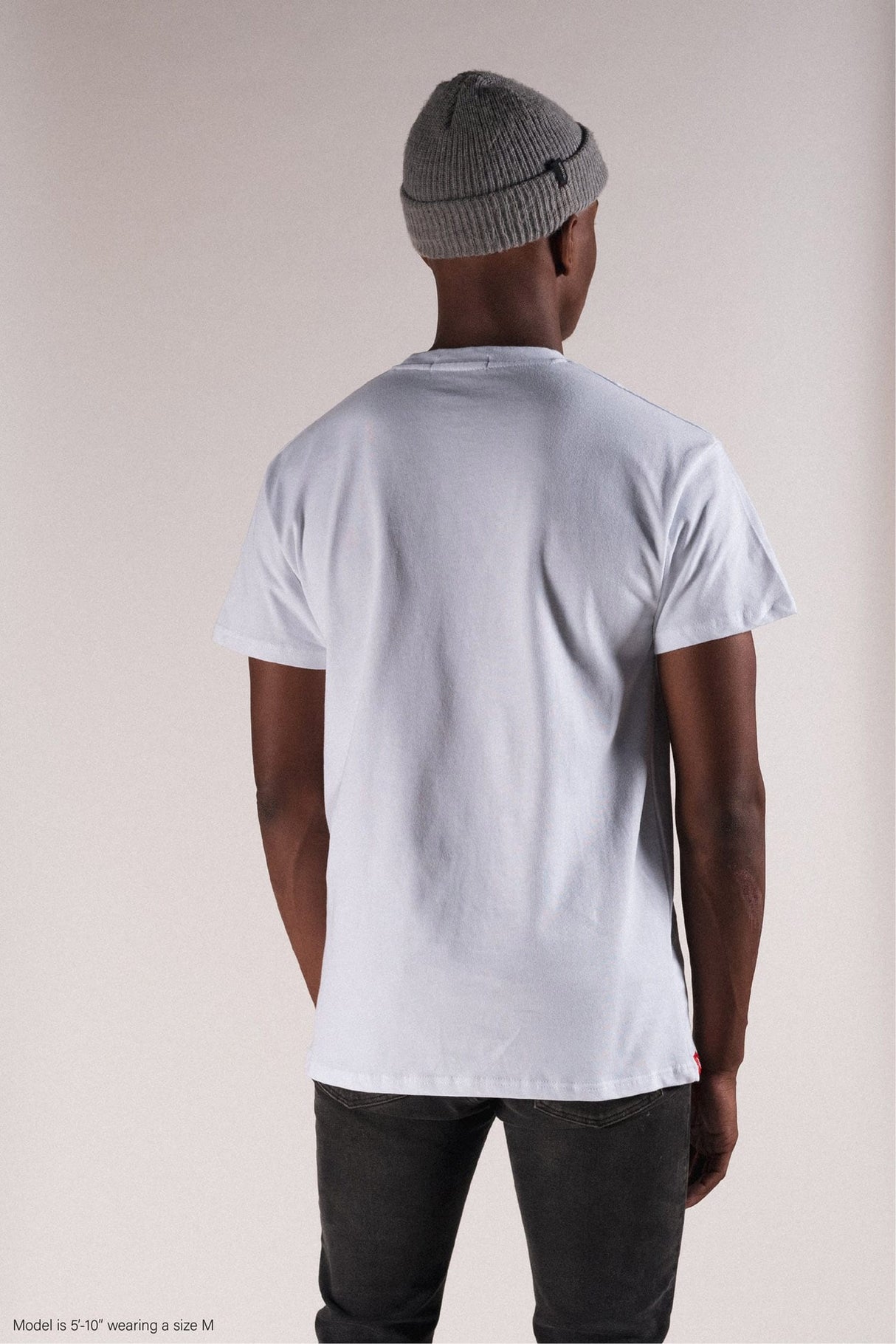 Polera TITLE - Blanca