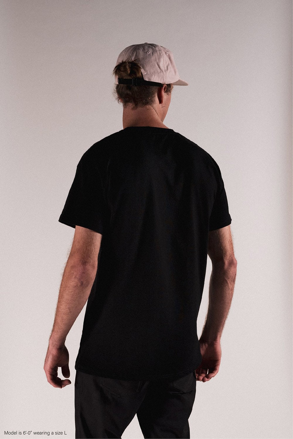 Polera TITLE - Negra