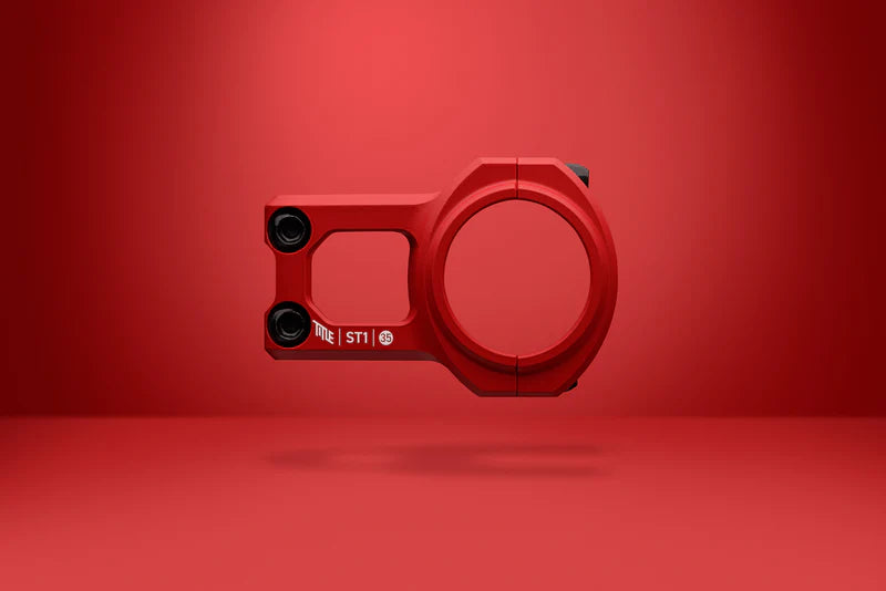 Tee Title ST1 35 x 35 mm Roja