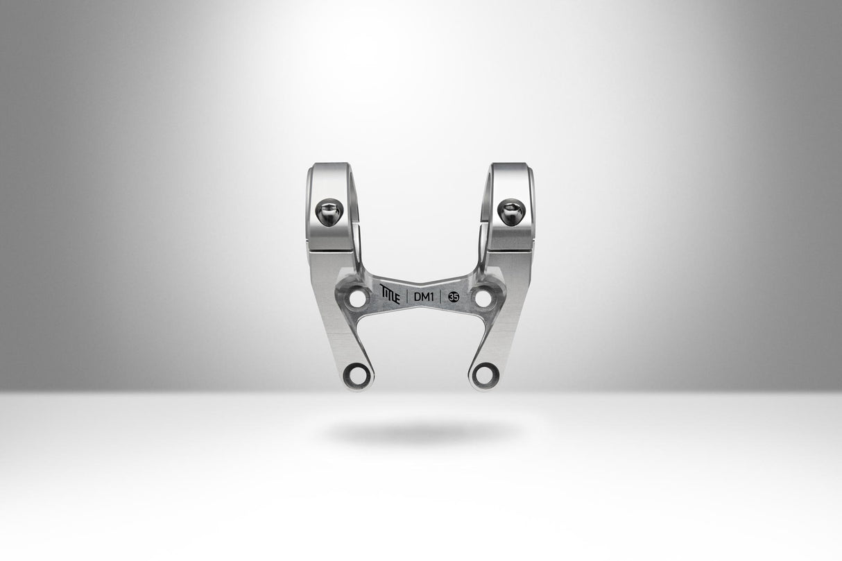 Tee DH DM1 35 mm Cromada TITLE