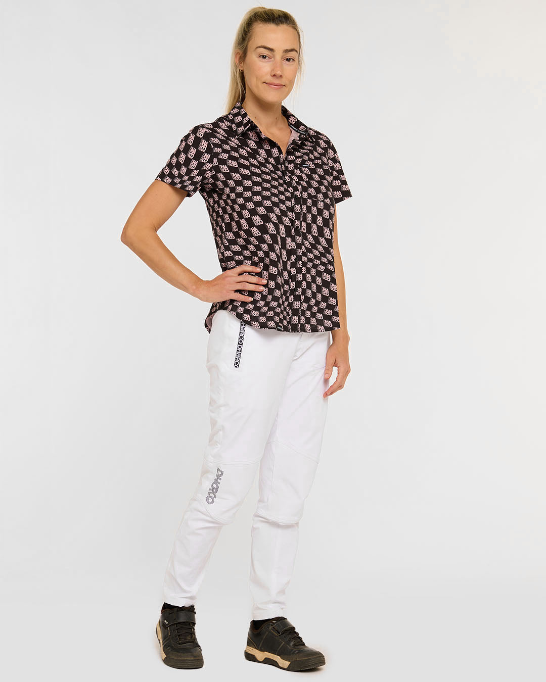 Camisa de fiesta tecnológica para mujer | Marca por favor